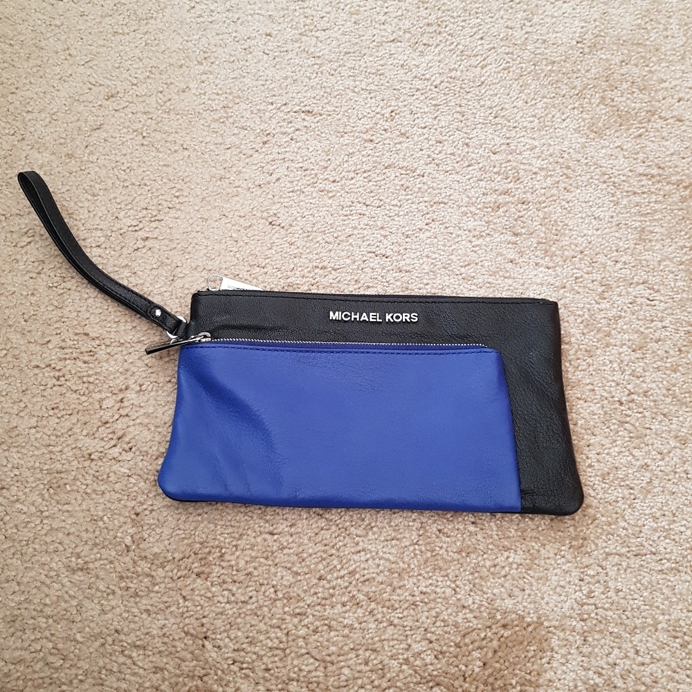 MK clutch/wristlet